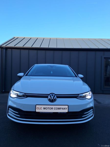 Volkswagen Golf 2023 373979133