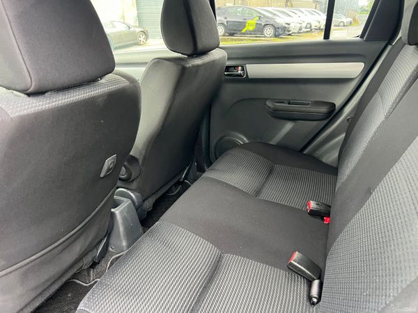 2010 Suzuki Swift 1.2 AUTOS 373917123