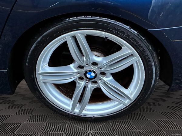 142 BMW 5-Series M-Sport Auto 373933548
