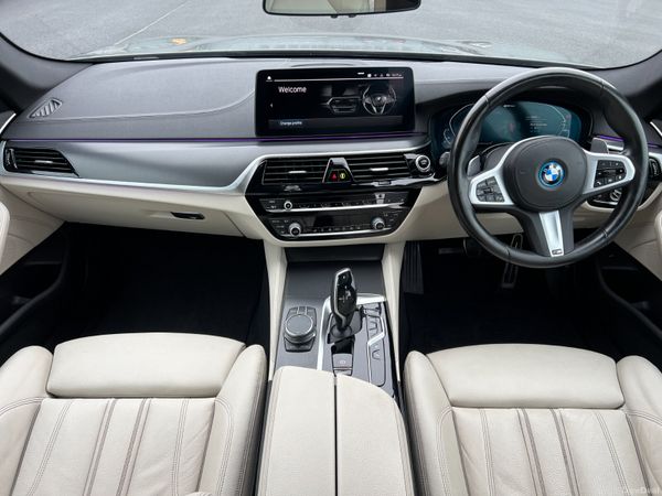 2022 (222) BMW 530E M Sport 2.0 Auto -Bernina Grey 374078029