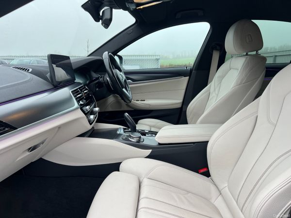 2022 (222) BMW 530E M Sport 2.0 Auto -Bernina Grey 374078033