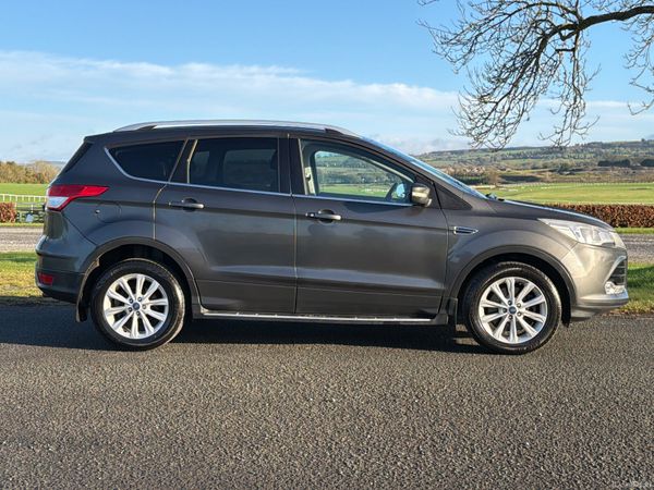 Ford Kuga 2016 Titanium 374150674