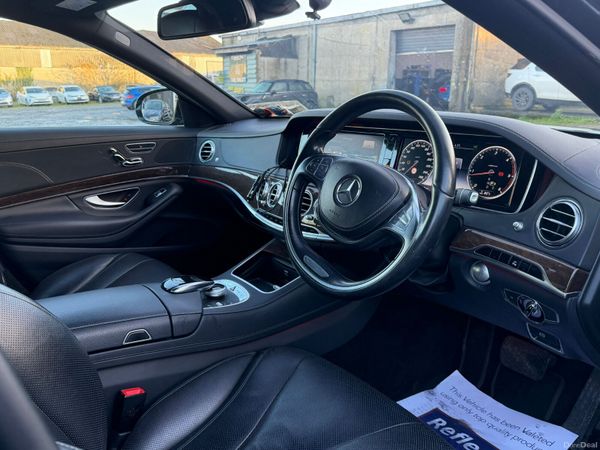 151 Mercedes-Benz S-Class  LWB 374196678