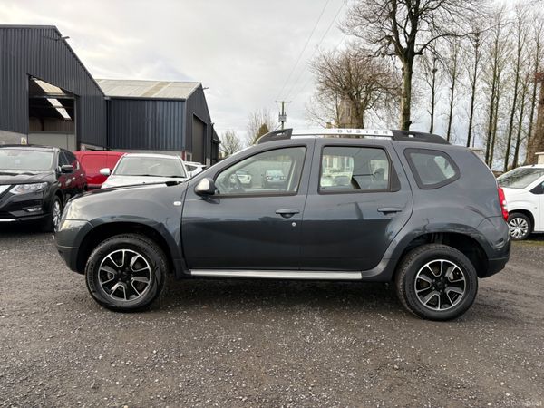 Dacia Duster 374101618