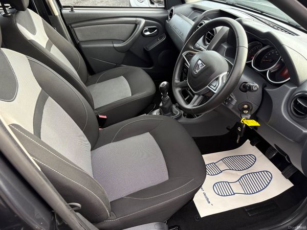 Dacia Duster 374101709