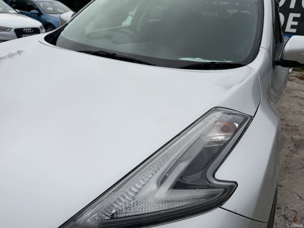 Nissan Juke 2016 374129905