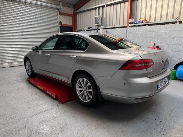 Volkswagen Passat 2017 Highline ! 374243350