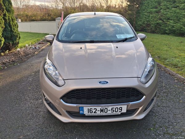 Ford Fiesta 2016 374232517