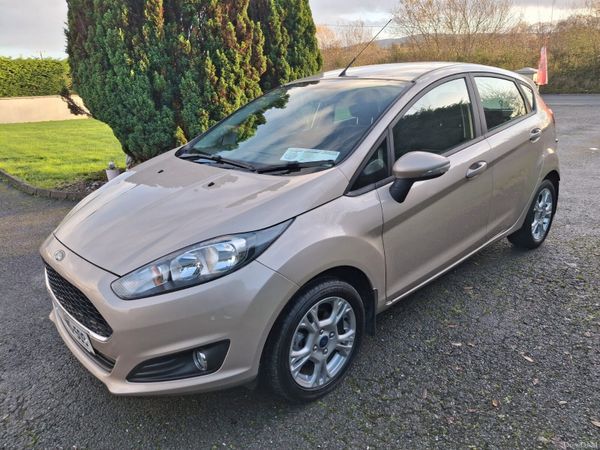 Ford Fiesta 2016 374232518