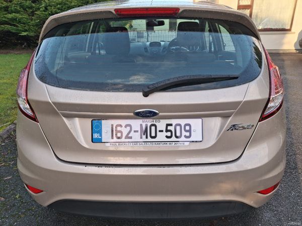 Ford Fiesta 2016 374232531