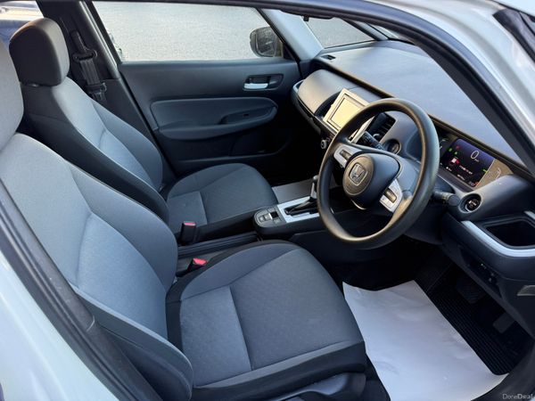 2020 Honda Fit 1.5 Petrol Hybrid Auto ,immaculate 374467719