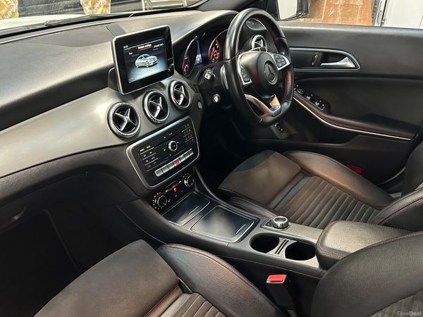 171 MERCEDES CLA 220CDI AMG AUTO = BLACK EDITION = 374491966