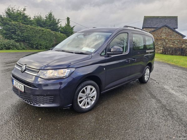 Volkswagen Caddy 2023 7 seater 374492497