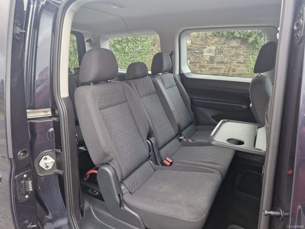 Volkswagen Caddy 2023 7 seater 374492501