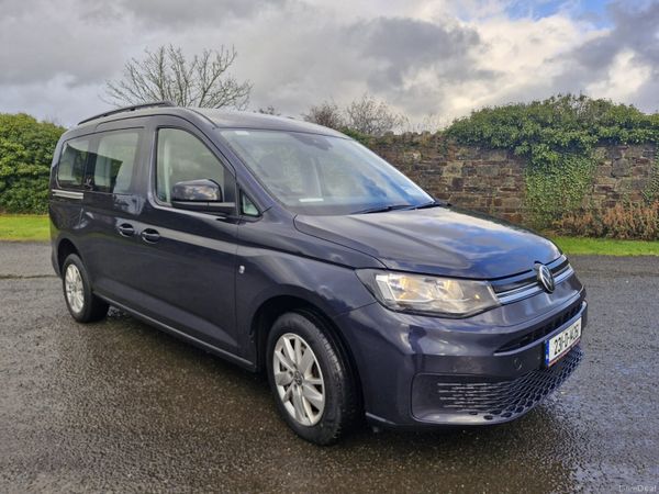 Volkswagen Caddy 2023 7 seater 374492511