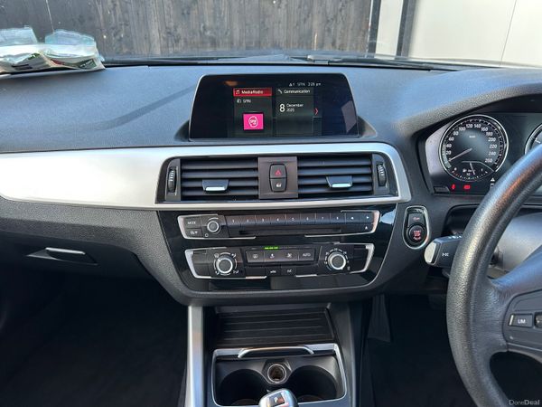 BMW 116d Auto SE 374493759