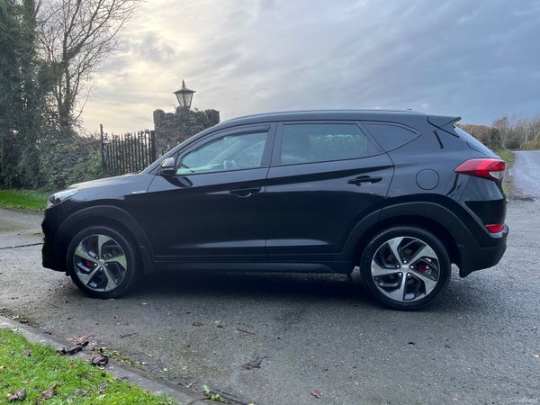 Hyundai Tucson 1.7 D Executive SE 374547371