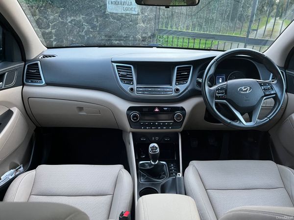 Hyundai Tucson 1.7 D Executive SE 374547435