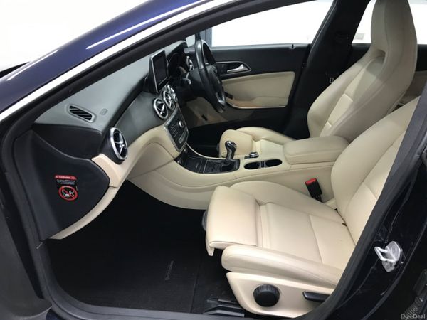 Mercedes-Benz CLA 2017 374576965