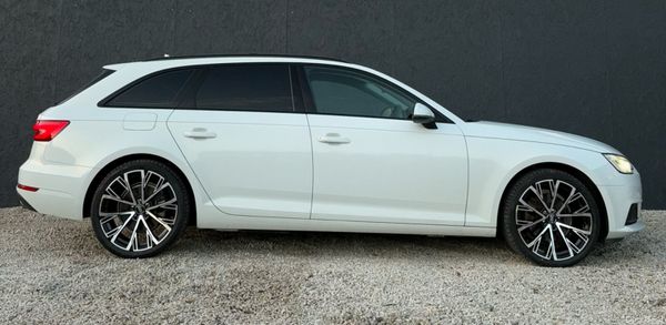 Audi A4 Avant Estate 2.0 TFSI Automatic 2017 374525205
