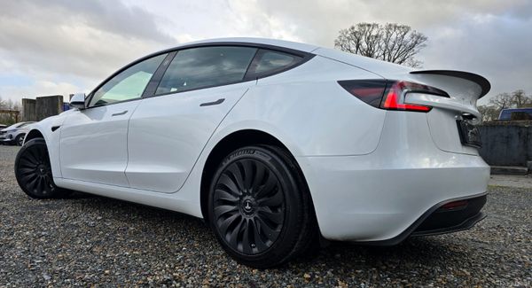 // Deposit Taken // 374525755