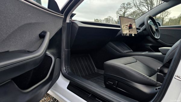 // Deposit Taken // 374525839