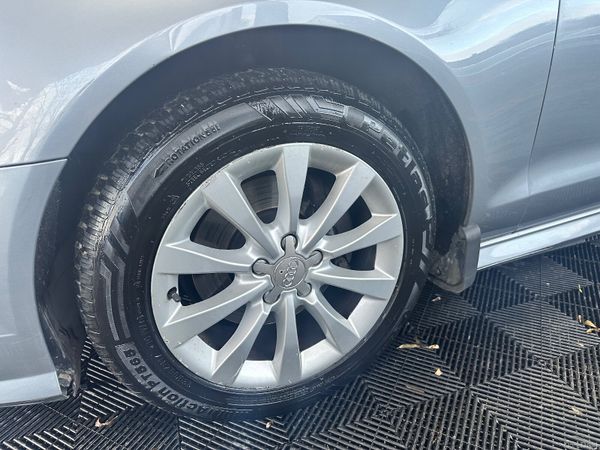 Audi A6 2017 374528914