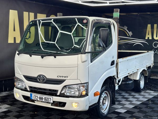 Toyota Dyna 2017 374530551