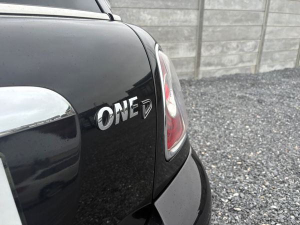 2014 Mini One 1.6D Manual 374647994