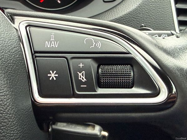 Excellent Condition 181 Audi Q3! 374695409