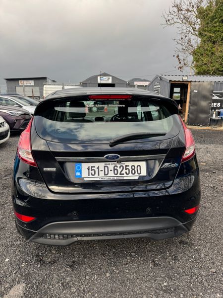 Ford Fiesta Automatic 374635961