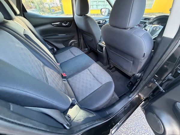 Nissan Qashqai 1.2 Accenta Low Kms 374745075