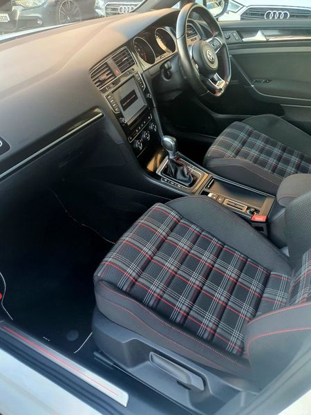 2017 Volkswagen Golf GTI Performance 374752092