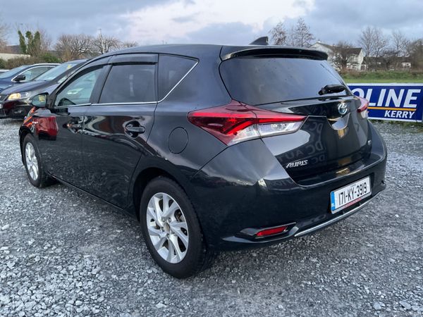 TOYOTA AURIS AUTO PETROL HYBRID SELF CHARGING 374780059