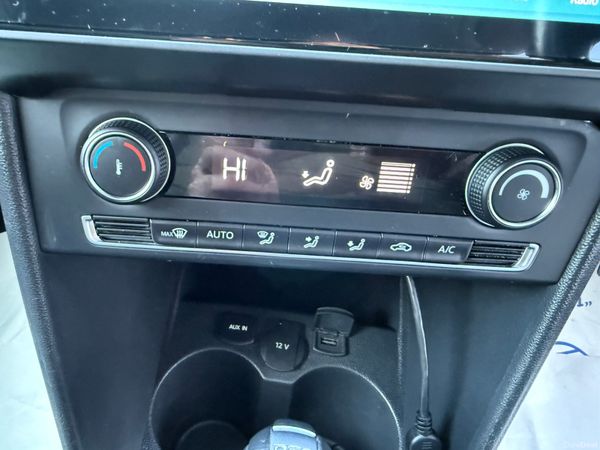 2015 VW Polo 1.2 Petrol Automatic,41k Miles 374783733