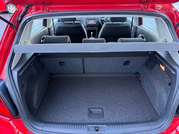 2016 VW Polo 1.2 Petrol Automatic,Low Km 28k Miles 374784167