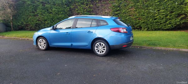 Renault Megane Estate 2014 374724743