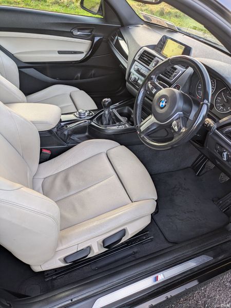 BMW 1-Series M-Sport/ Full service history 374843343