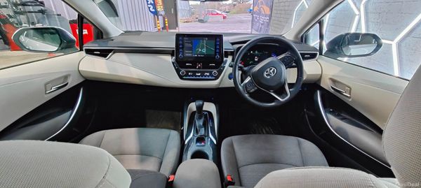 201 - Toyota Corolla 1.8 Petrol Hybrid NCT 2028 374805890