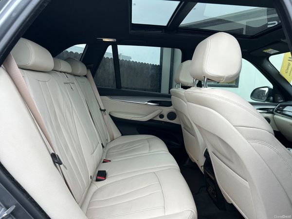 BMW X5 40e M-Sport 374814447