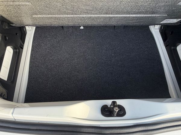 Volkswagen Up! 2016 Mint Condition/Low Mileage 374967773