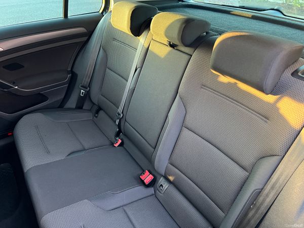 2019 (192) Volkswagen Golf Match 2.0 TDI-Automatic 374972899