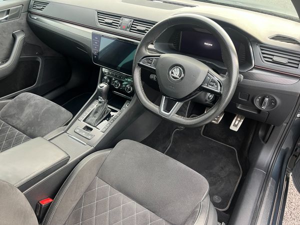 2020 (202)  Skoda Superb Sportline Plus PHEV PanRo 374973755