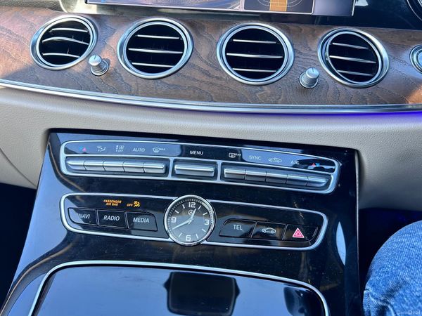 Mercedes-Benz E-Class 2017 194BHP 374988243
