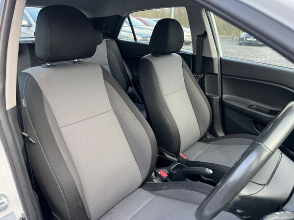 2019 Hyundai i20 SE 1.2 Petrol 375043823