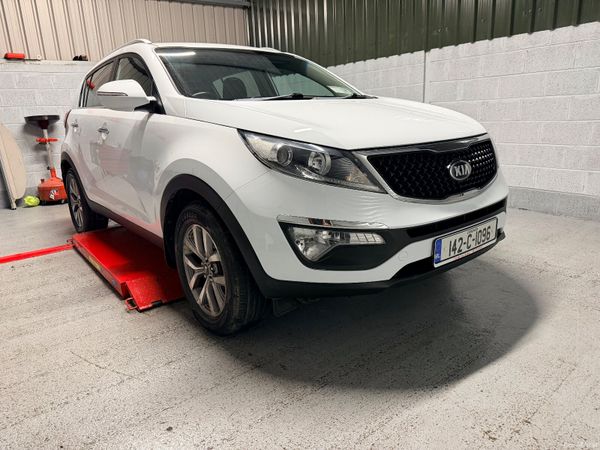 142 Kia Sportage      NEW NCT ! 375095930