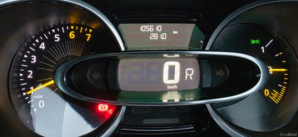 162 renault clio 1.2 automatic. 375141123