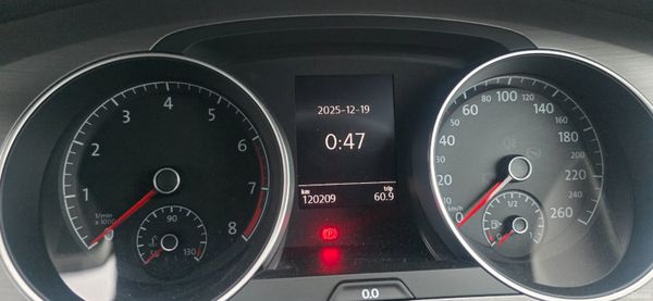 2016 Vw golf 1.2 automatic. 375142682