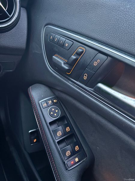 Mercedes-Benz CLA180 375158079