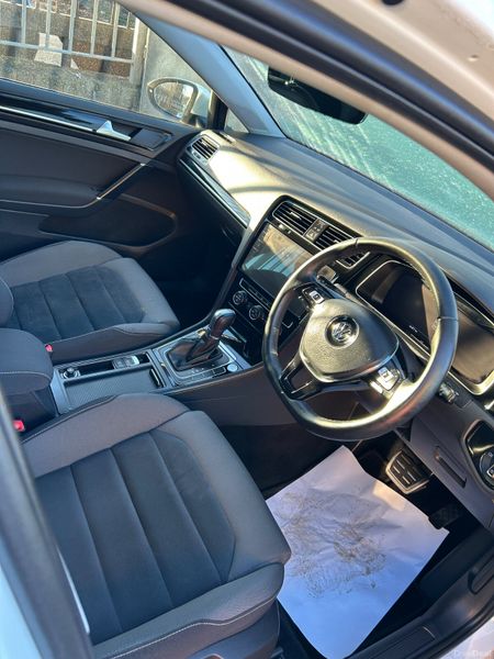 VW GOLF HIGHLINE 375191090